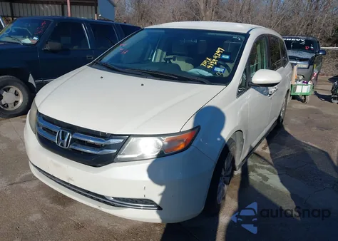 2016 Honda Odyssey Se z USA, uszkodzony, nr VIN 5FNRL5H39GB121678